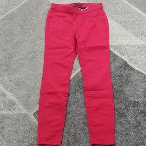 Juniors red skinny stretch pants